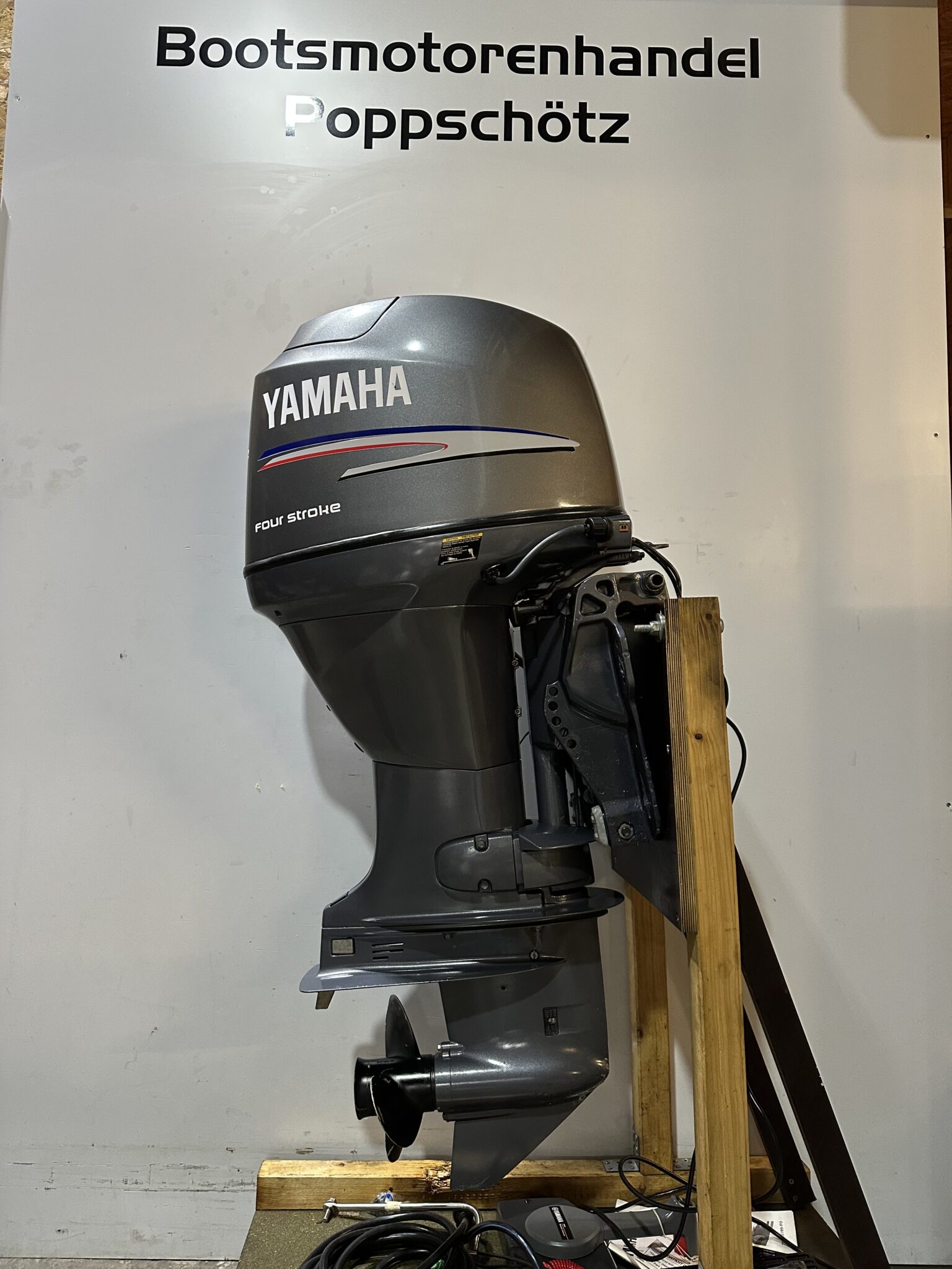 Yamaha 60 PS Schaltbox Langschaft Powertrim 2005 Bootsmotorenhandel